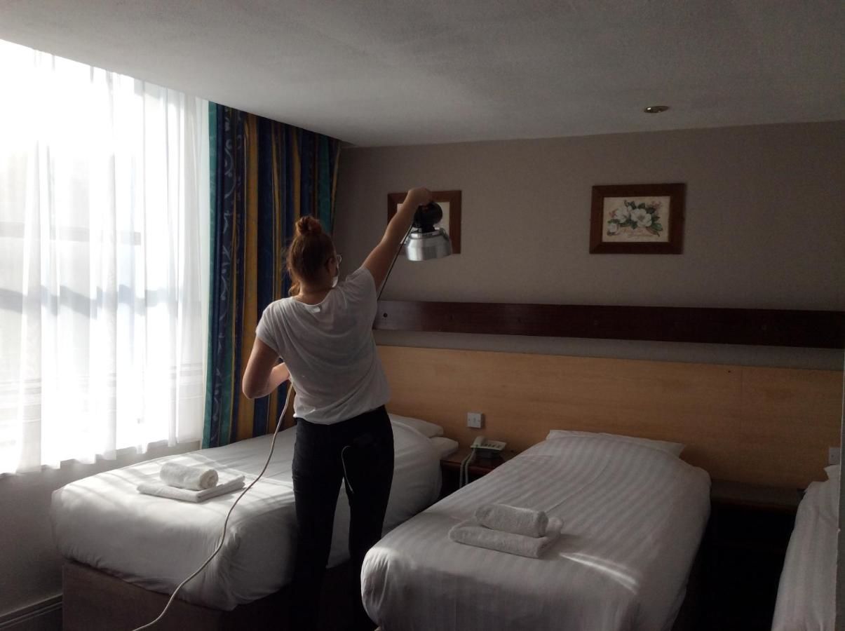 Отель Ashley Hotel Корк